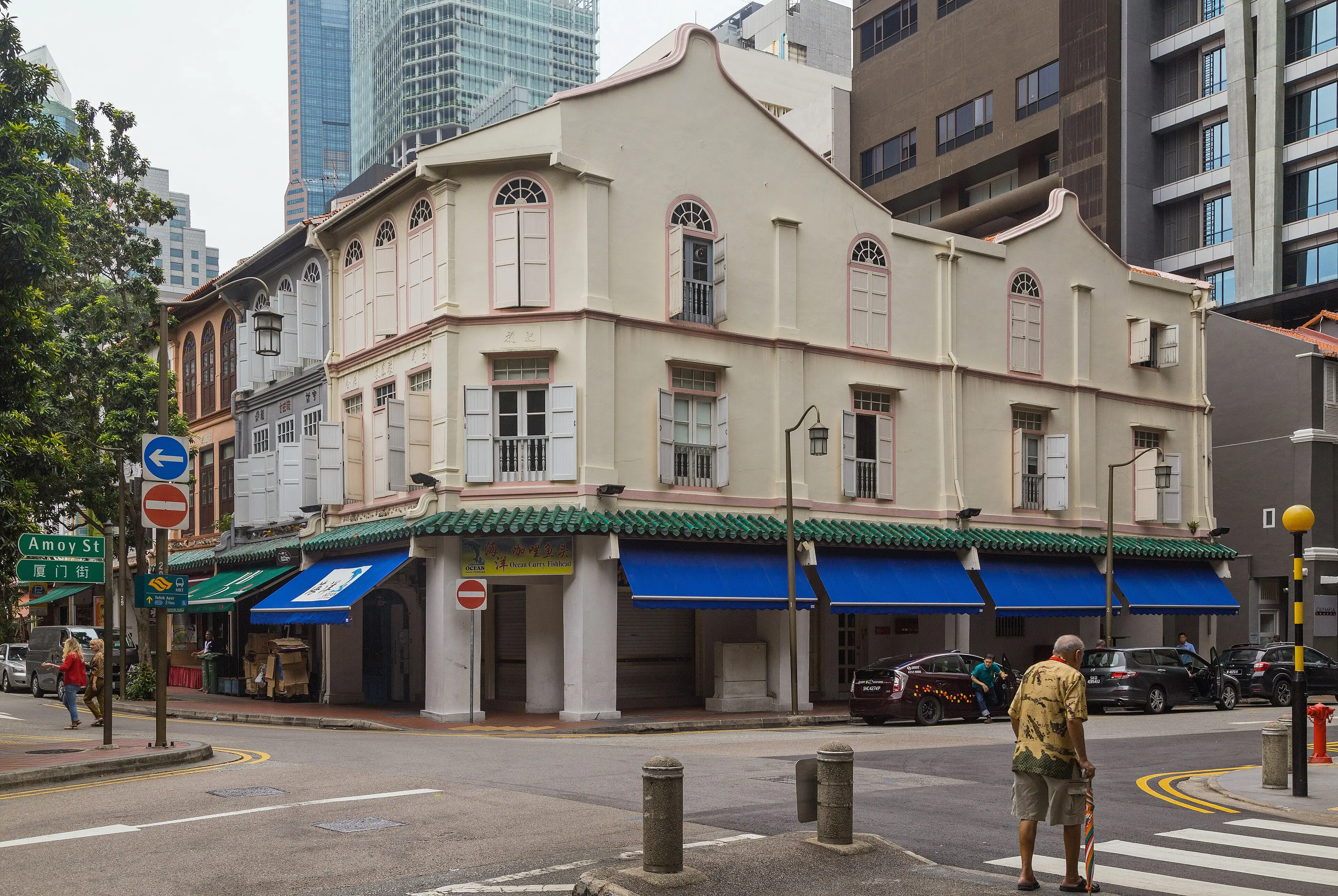 A corner shophouse building on Telok Ayer Street.